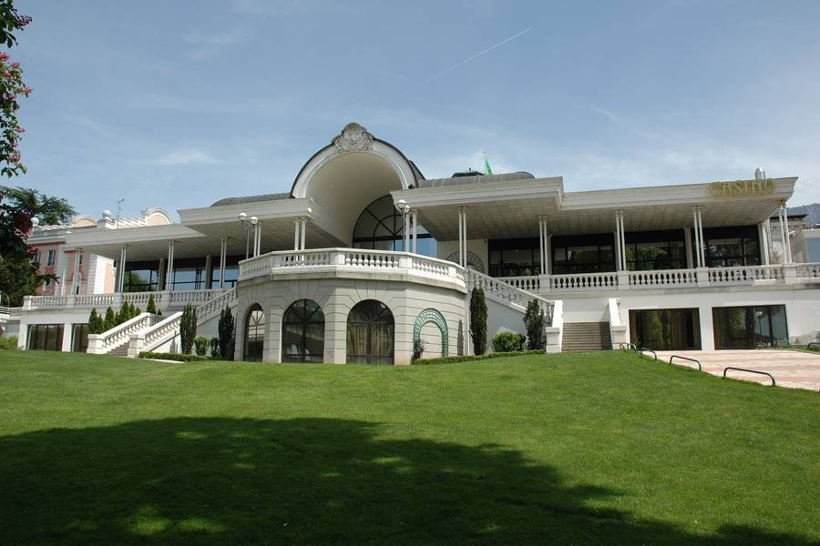 Salle Victoria, Casino Grand Cercle